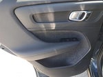 2022 XC40 Thumbnail 11