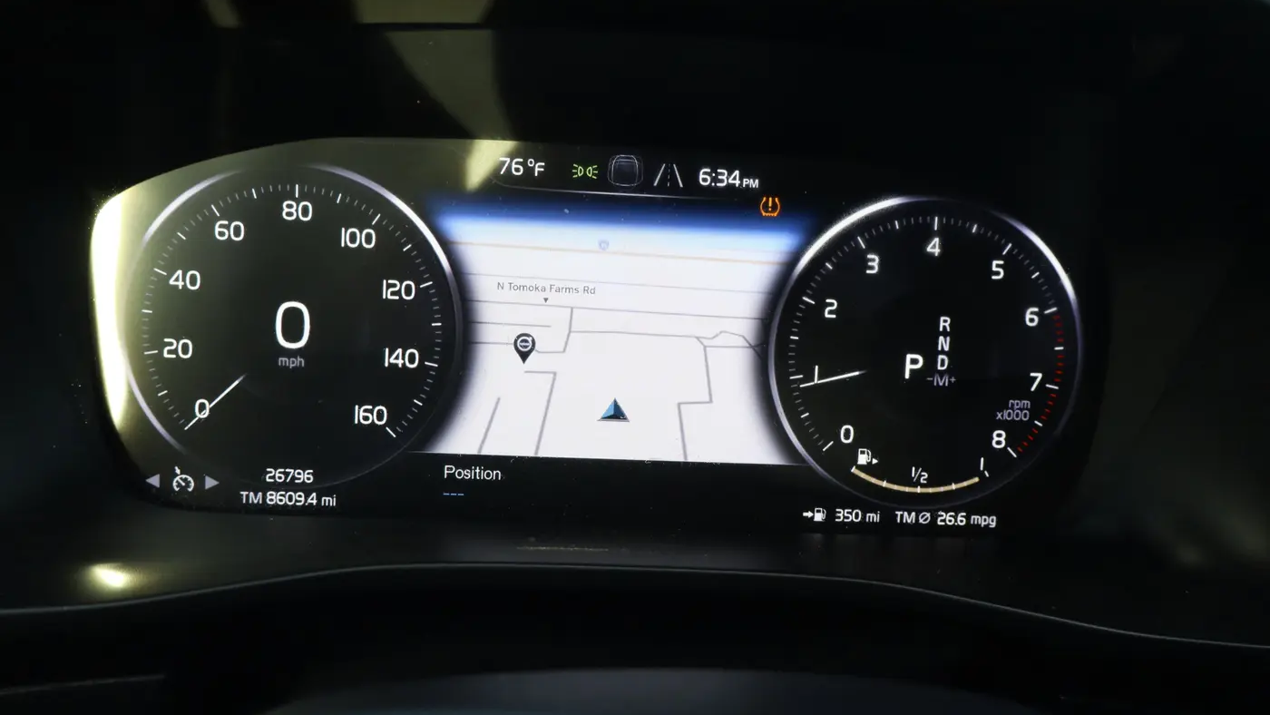 2022 Volvo XC40 T4 R-Design