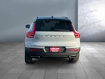2020 XC40 Thumbnail 5