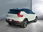 2020 XC40 Thumbnail 6