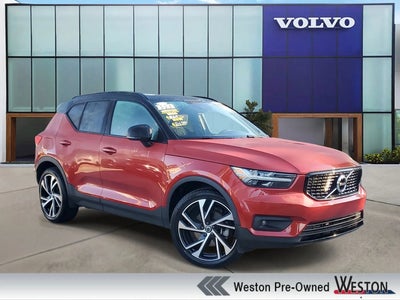 Photo of a 2022 Volvo XC40 T4 R-Design 4DR SUV for sale