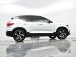 2020 XC40 Thumbnail 24