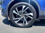 2020 XC40 Thumbnail 9