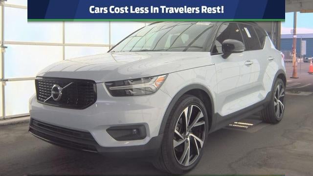 2022 Volvo XC40 T4 R-Design