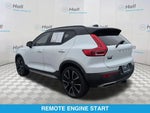 2019 XC40 Thumbnail 7