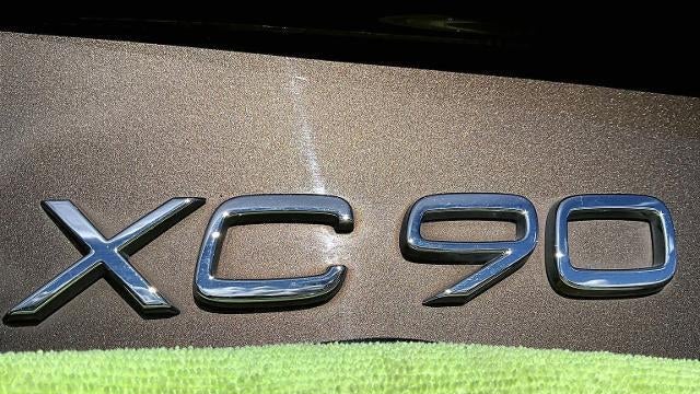 2017 Volvo XC90 T8 eAWD Inscription