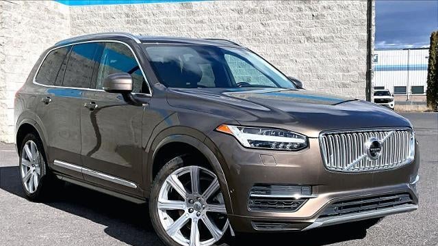 2017 Volvo XC90 T8 eAWD Inscription