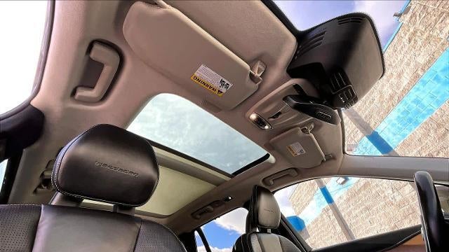 2017 Volvo XC90 T8 eAWD Inscription