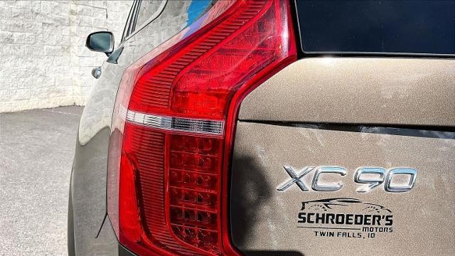 2017 Volvo XC90 T8 eAWD Inscription