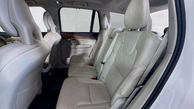 2017 Volvo XC90 T8 eAWD Inscription