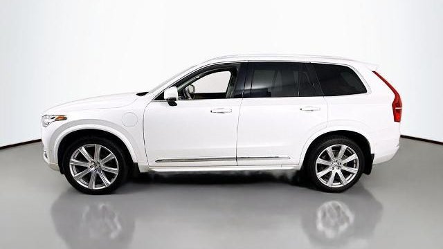 2017 Volvo XC90 T8 eAWD Inscription