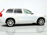 2017 XC90 Thumbnail 4