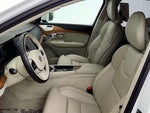 2017 XC90 Thumbnail 20