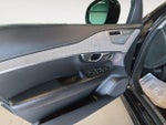 2020 XC90 Thumbnail 10