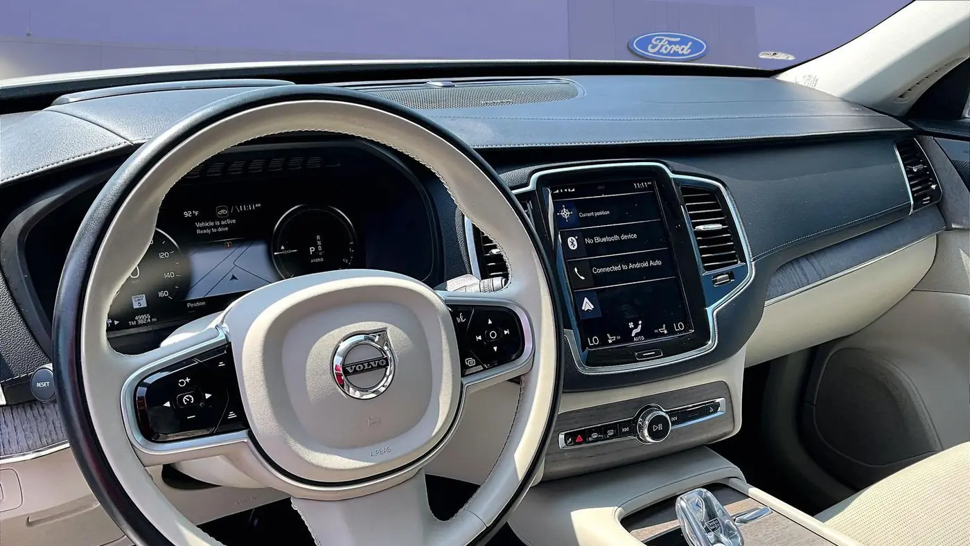 2022 Volvo XC90 Recharge T8 Inscription 7P