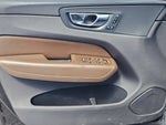 2020 XC60 Thumbnail 8