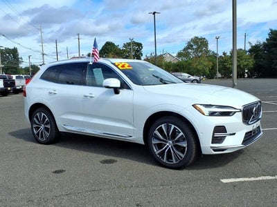 Photo of a 2022 Volvo XC60 Recharge Eawd T8 Inscription Expression 4DR SUV for sale