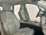 2018 XC60 Thumbnail 24