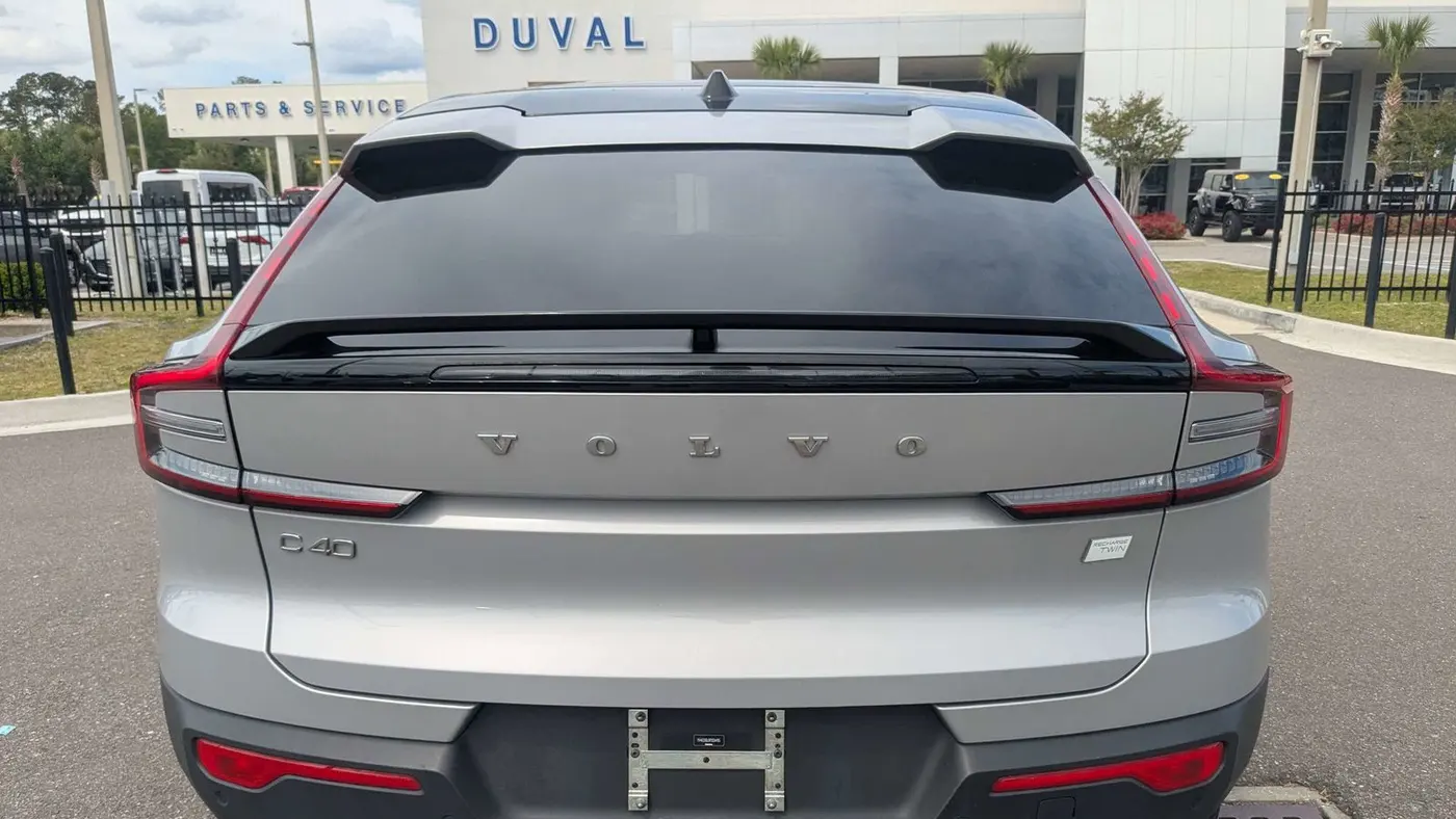 2023 Volvo C40 Recharge Twin Plus