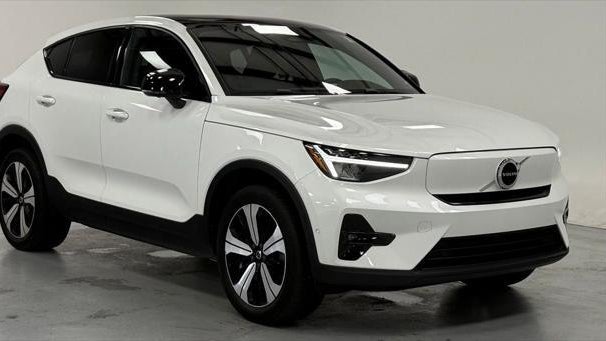 2023 Volvo C40 Recharge Twin Plus