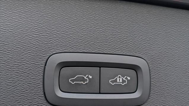 2023 Volvo C40 Recharge Twin Ultimate