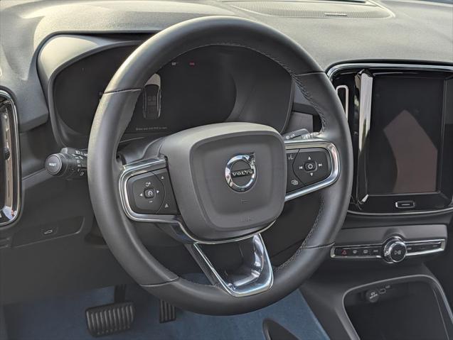 2023 Volvo C40 - $28,813