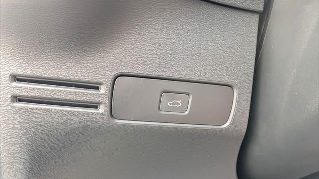 2023 Volvo C40 Recharge Twin Ultimate
