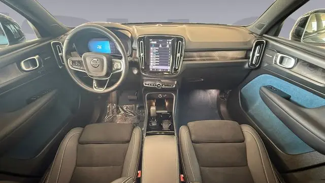 2023 Volvo C40 Recharge Twin Ultimate