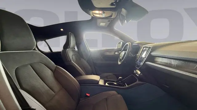 2023 Volvo C40 Recharge Twin Ultimate