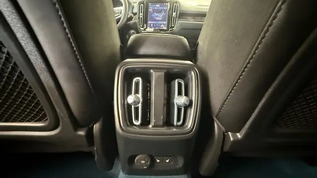 2023 Volvo C40 Recharge Twin Ultimate