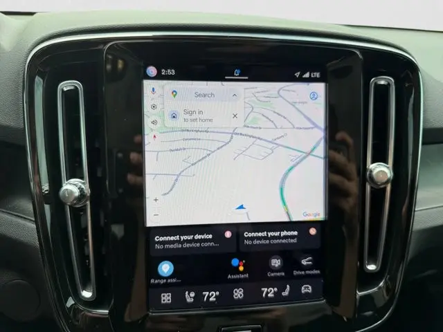 2023 Volvo C40 - $29,995