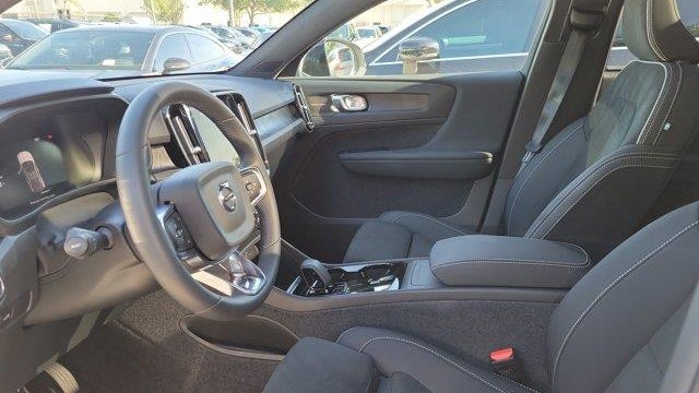2023 Volvo C40 Recharge Twin Ultimate