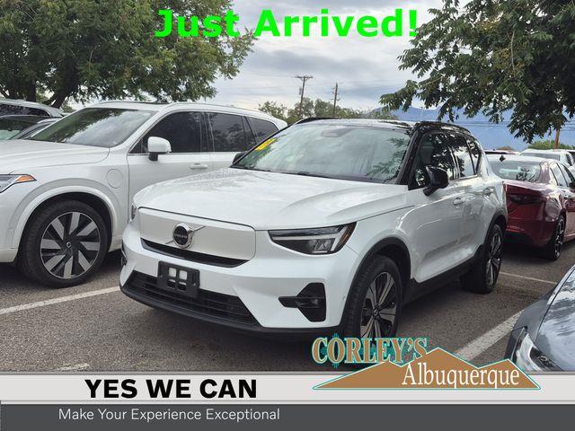 2023 Volvo XC40