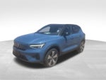 2023 XC40 Recharge Thumbnail 2