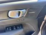 2023 XC40 Recharge Thumbnail 30