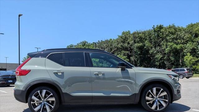 2021 Volvo XC40 Recharge Pure Electric P8