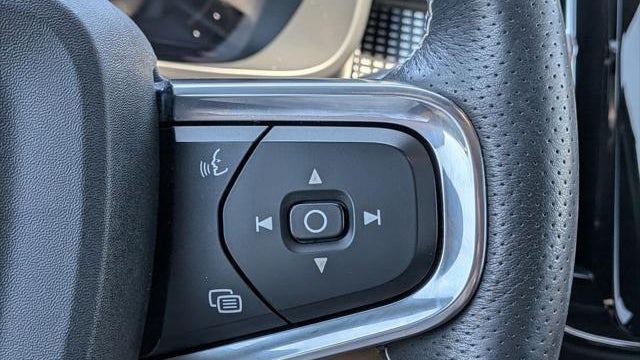 2021 Volvo XC40 Recharge Pure Electric P8