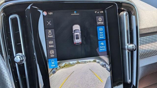 2021 Volvo XC40 Recharge Pure Electric P8