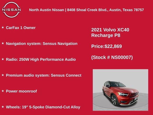 2021 Volvo XC40 - $22,869
