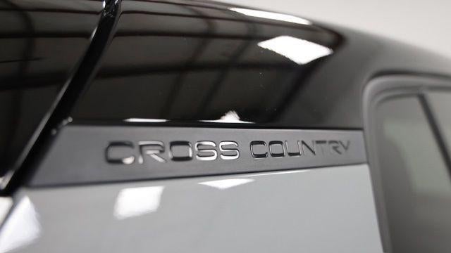 2026 Volvo EX30 Cross Country Twin Ultra