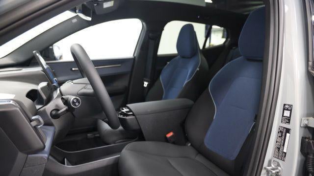 2026 Volvo EX30 Cross Country Twin Ultra