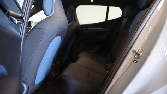 2026 Volvo EX30 Cross Country Twin Ultra
