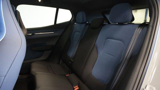 2026 Volvo EX30 Cross Country Twin Ultra