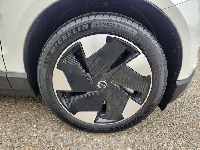 2025 Volvo Ex30 - $36,550