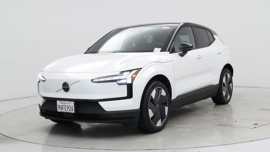2025 Volvo EX30 Twin Ultra