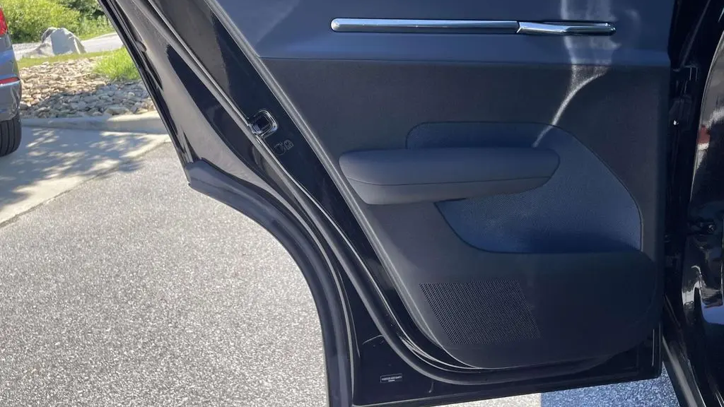 2025 Volvo EX30 Twin Ultra
