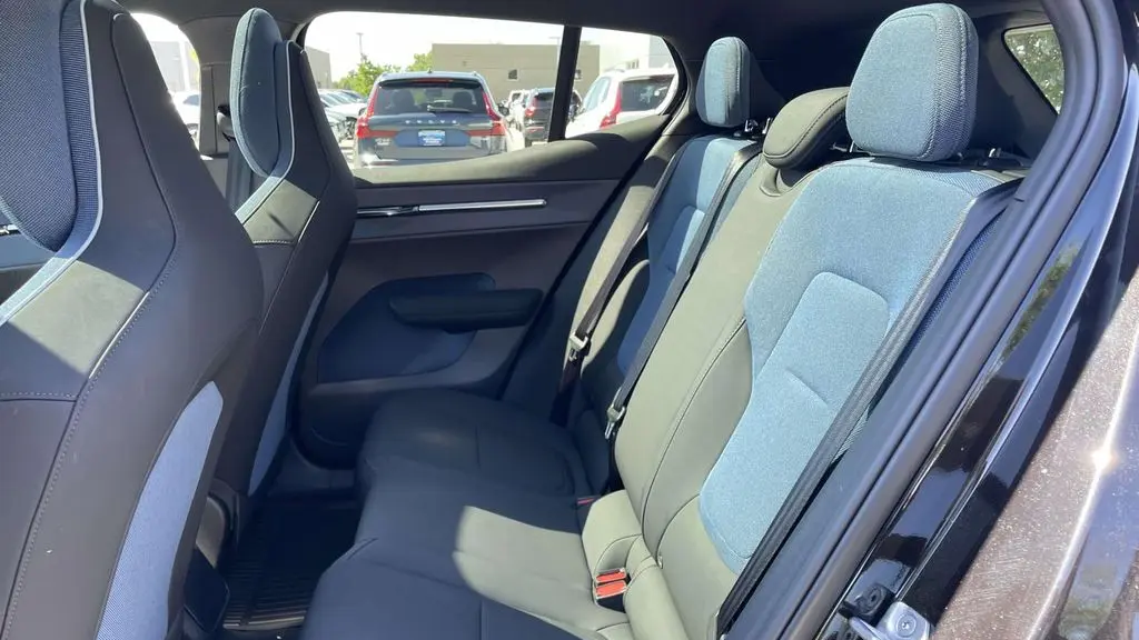 2025 Volvo EX30 Twin Ultra