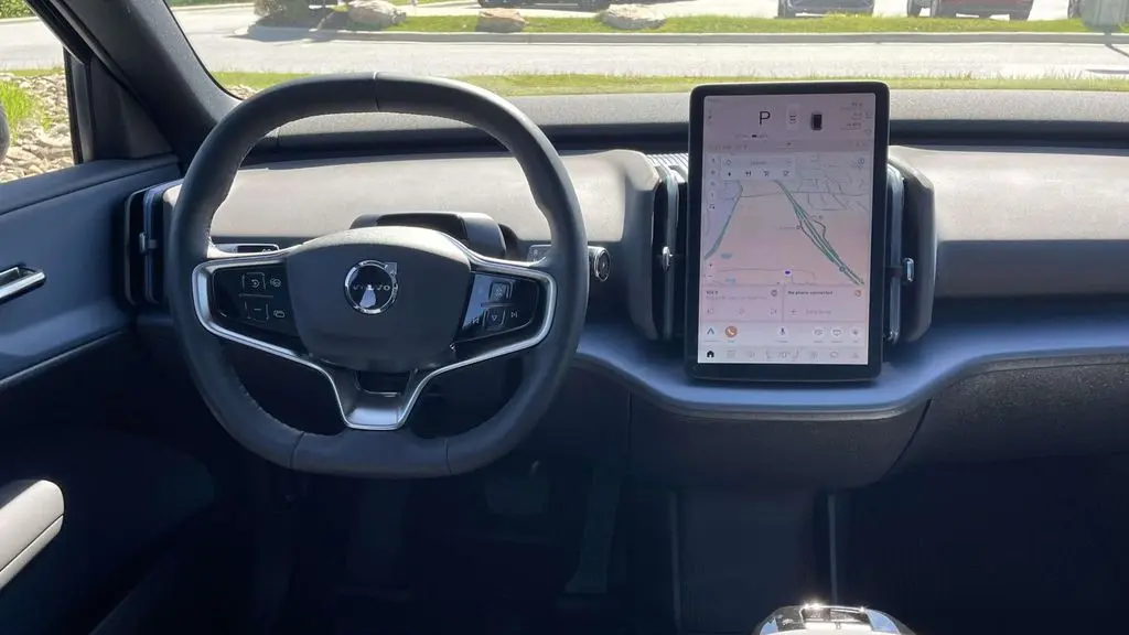 2025 Volvo EX30 Twin Ultra