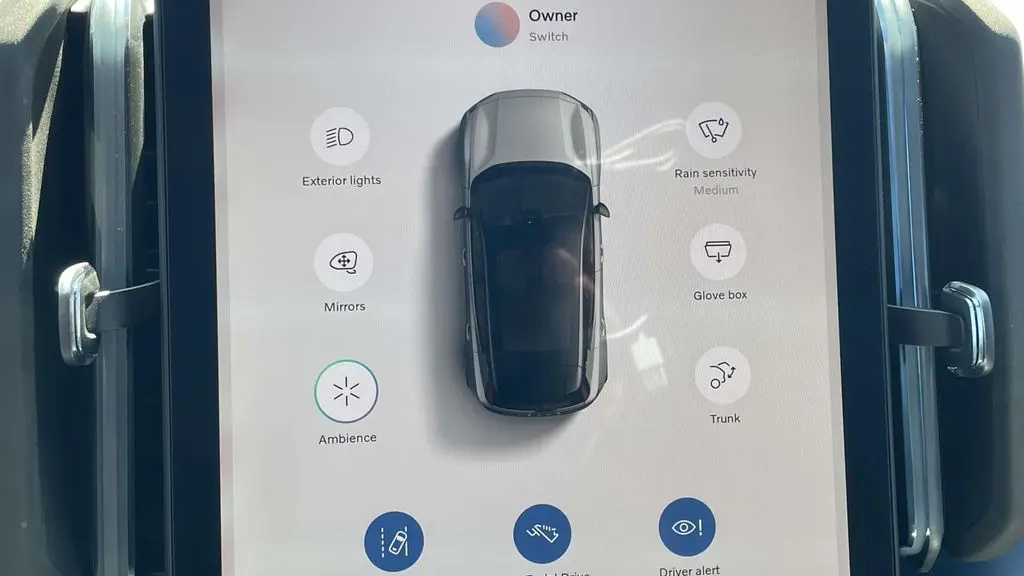 2025 Volvo EX30 Twin Ultra