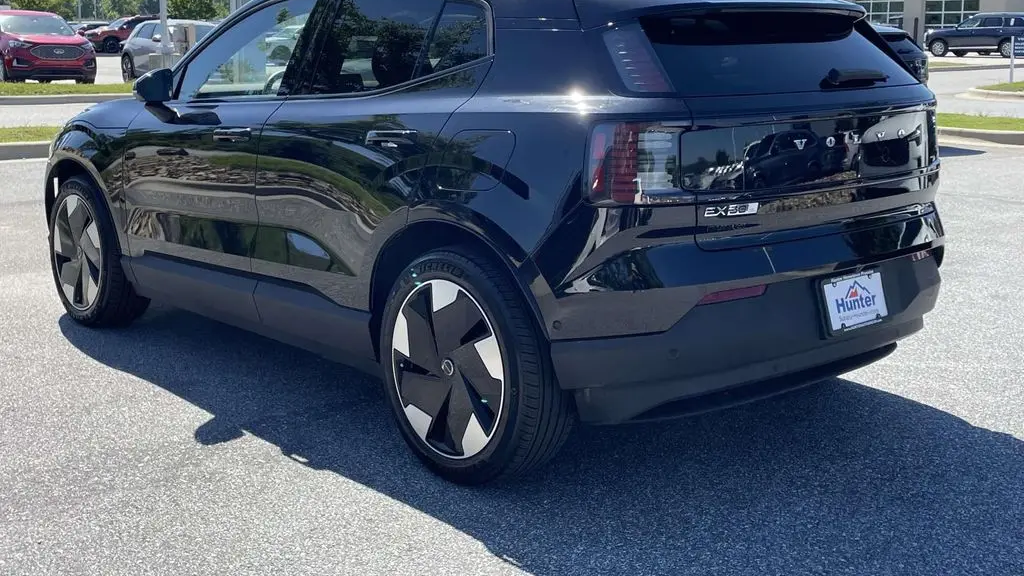 2025 Volvo EX30 Twin Ultra